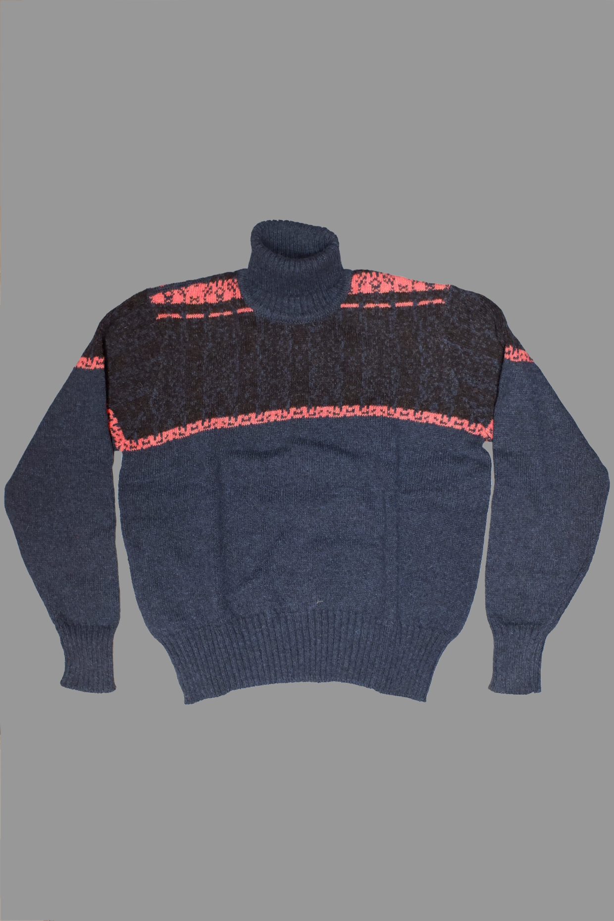 Pop Punch 'the Low End Theory' High Neck Pullover image 1