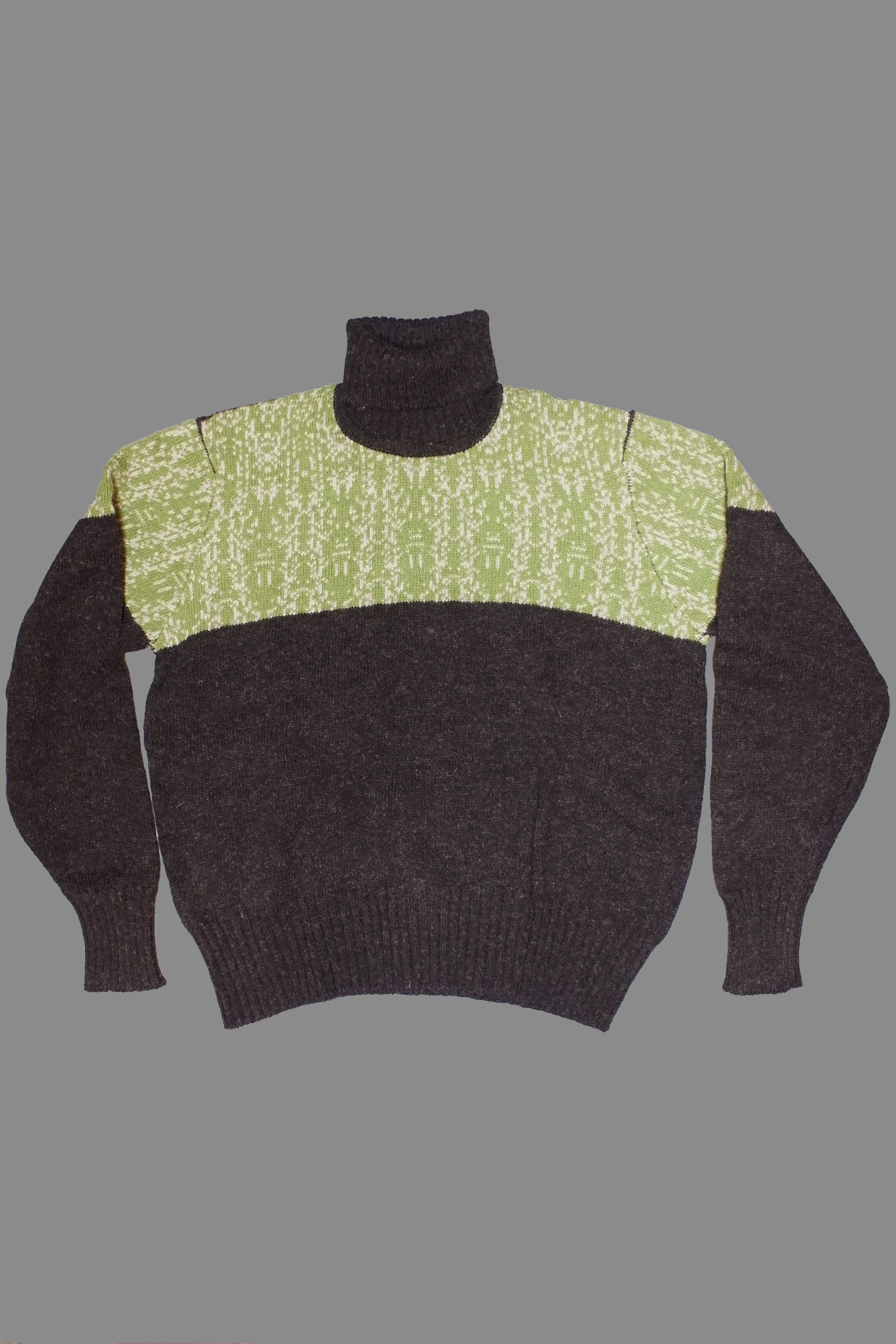 Pop Punch 'the Low End Theory' High Neck Pullover image 1