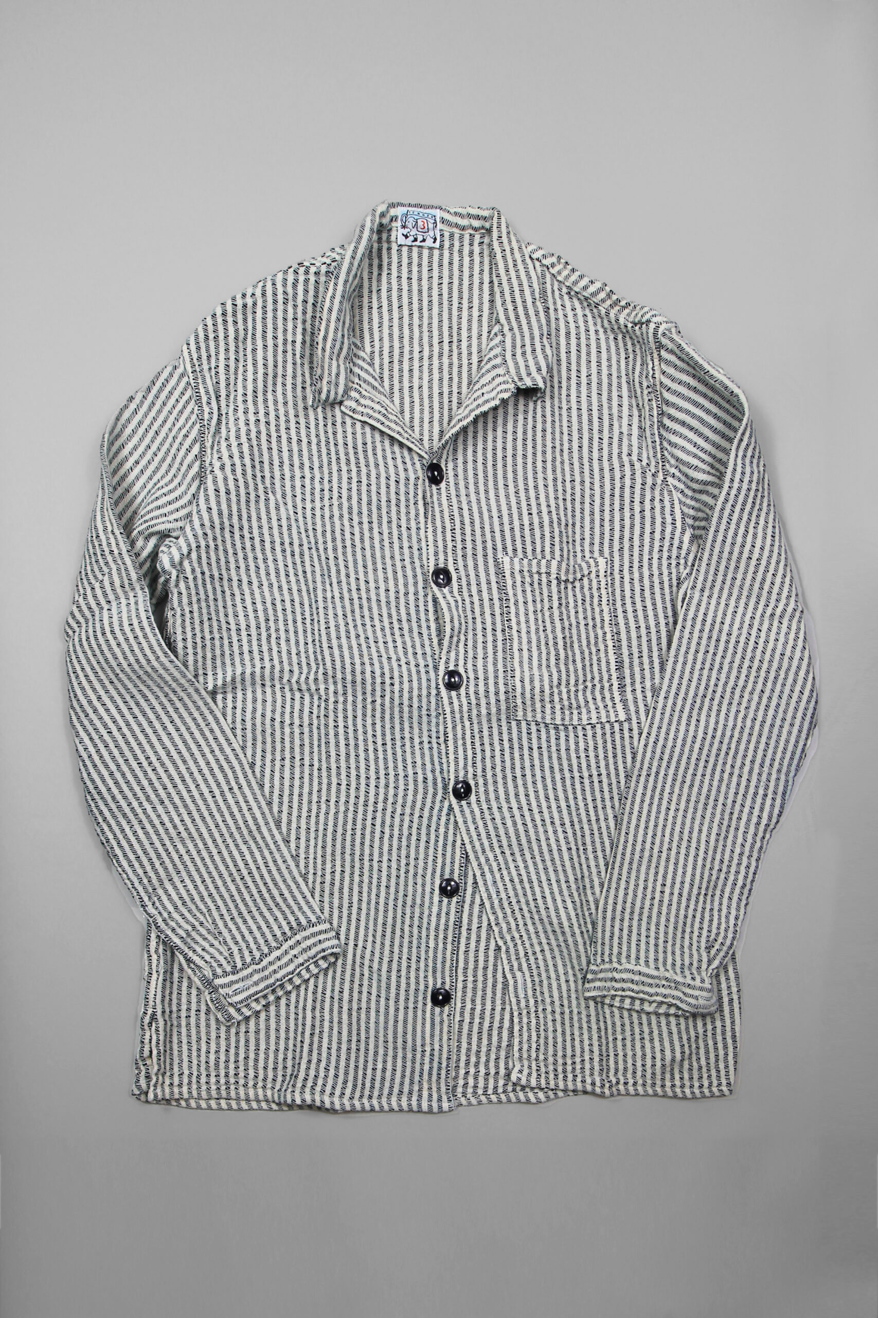 Type 422 Square Tail Shirt