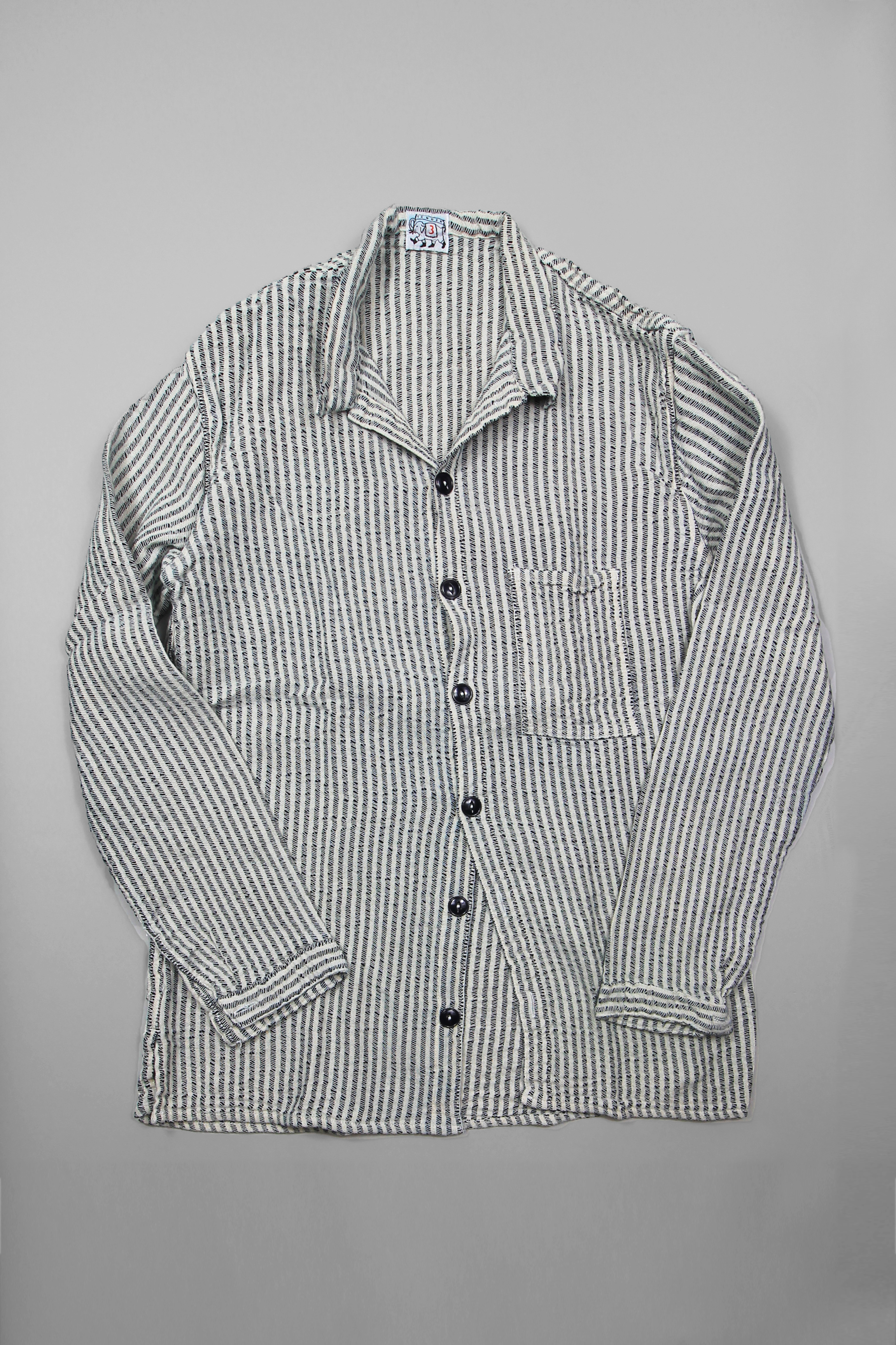 Type 422 Square Tail Shirt image 1