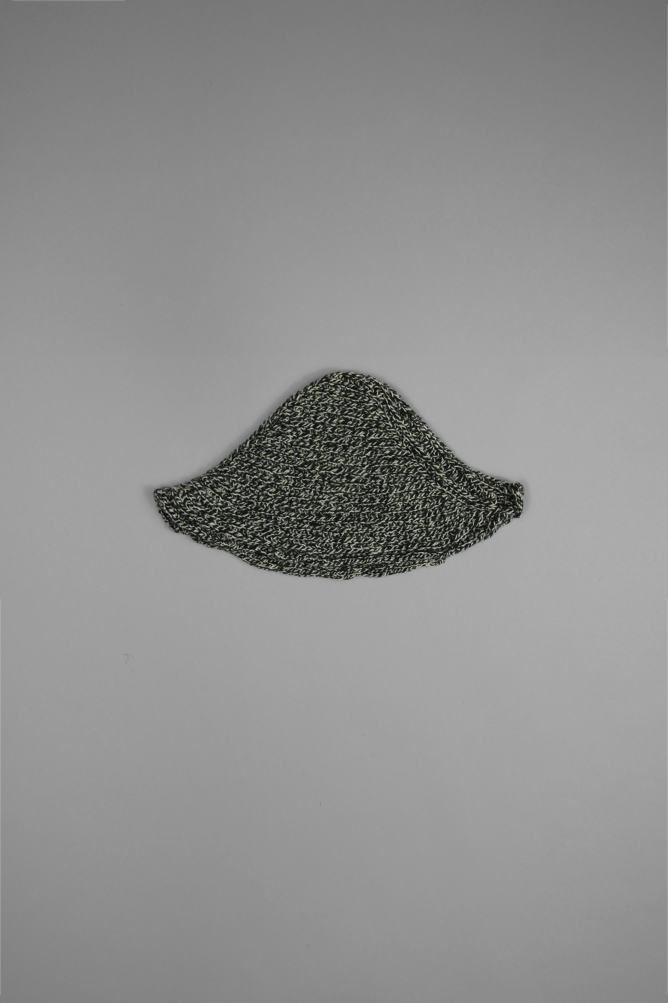 Type 860 Paper Boat Hat image 1